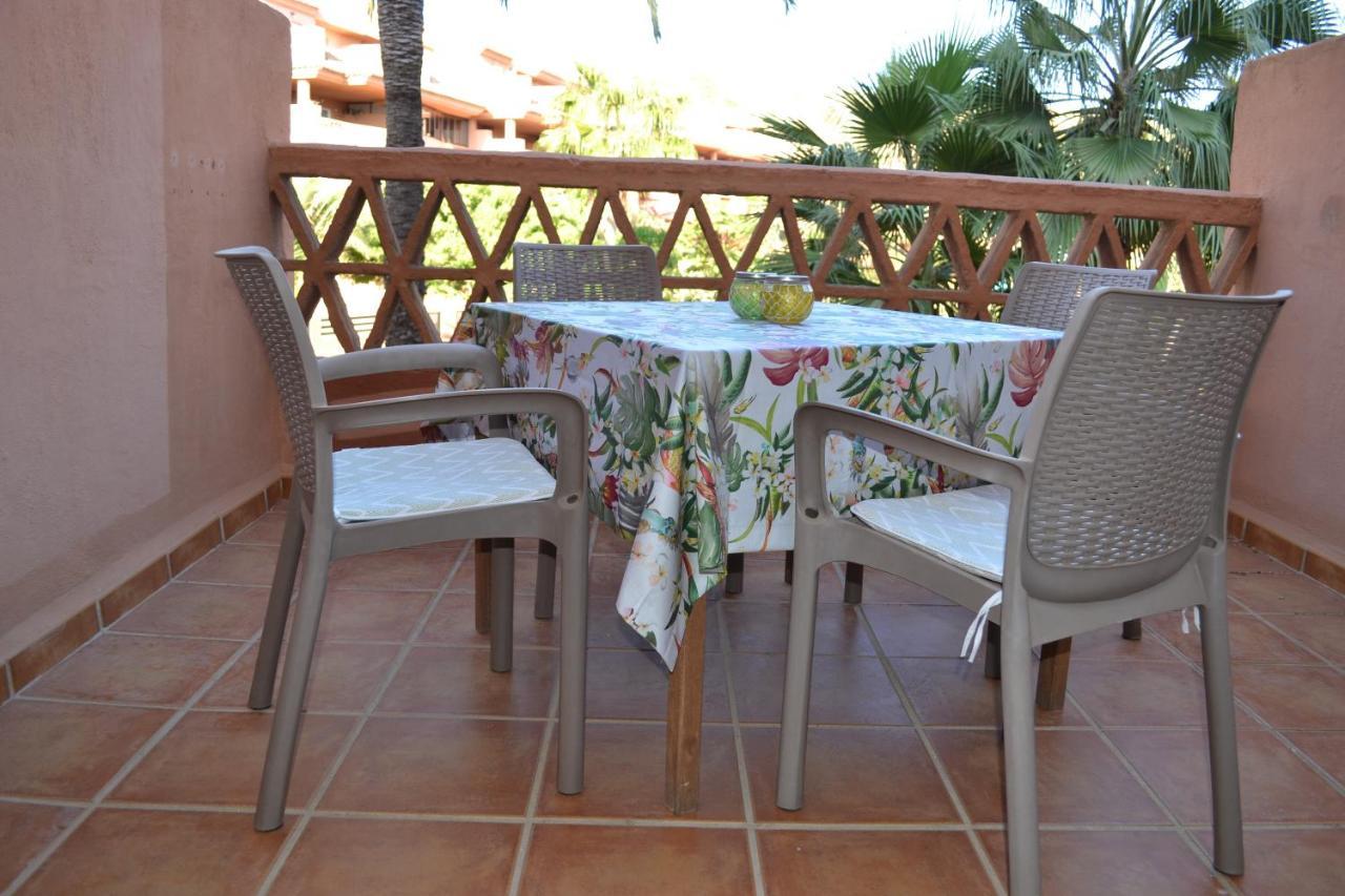 Apartementos Almerimar Golf Екстериор снимка