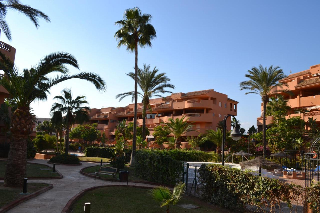 Apartementos Almerimar Golf Екстериор снимка